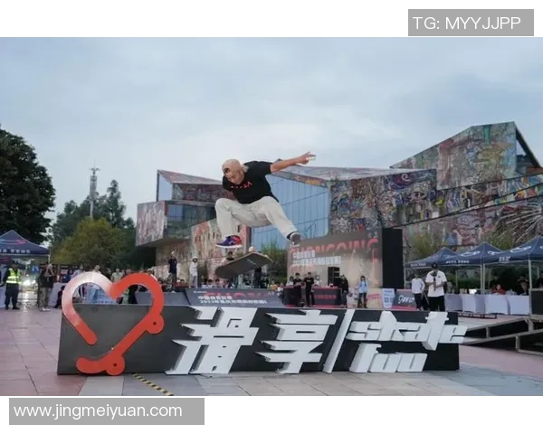 重庆滑板队的盯防战术解析与实战应用探讨