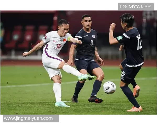 中国足球队在友谊赛中以19比0大胜关岛队创造历史新纪录